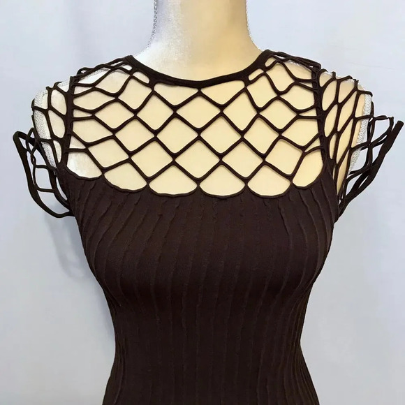 Soho Lady NWT Brown Cut Out Blouse Women OS (S-L) - Picture 2 of 7